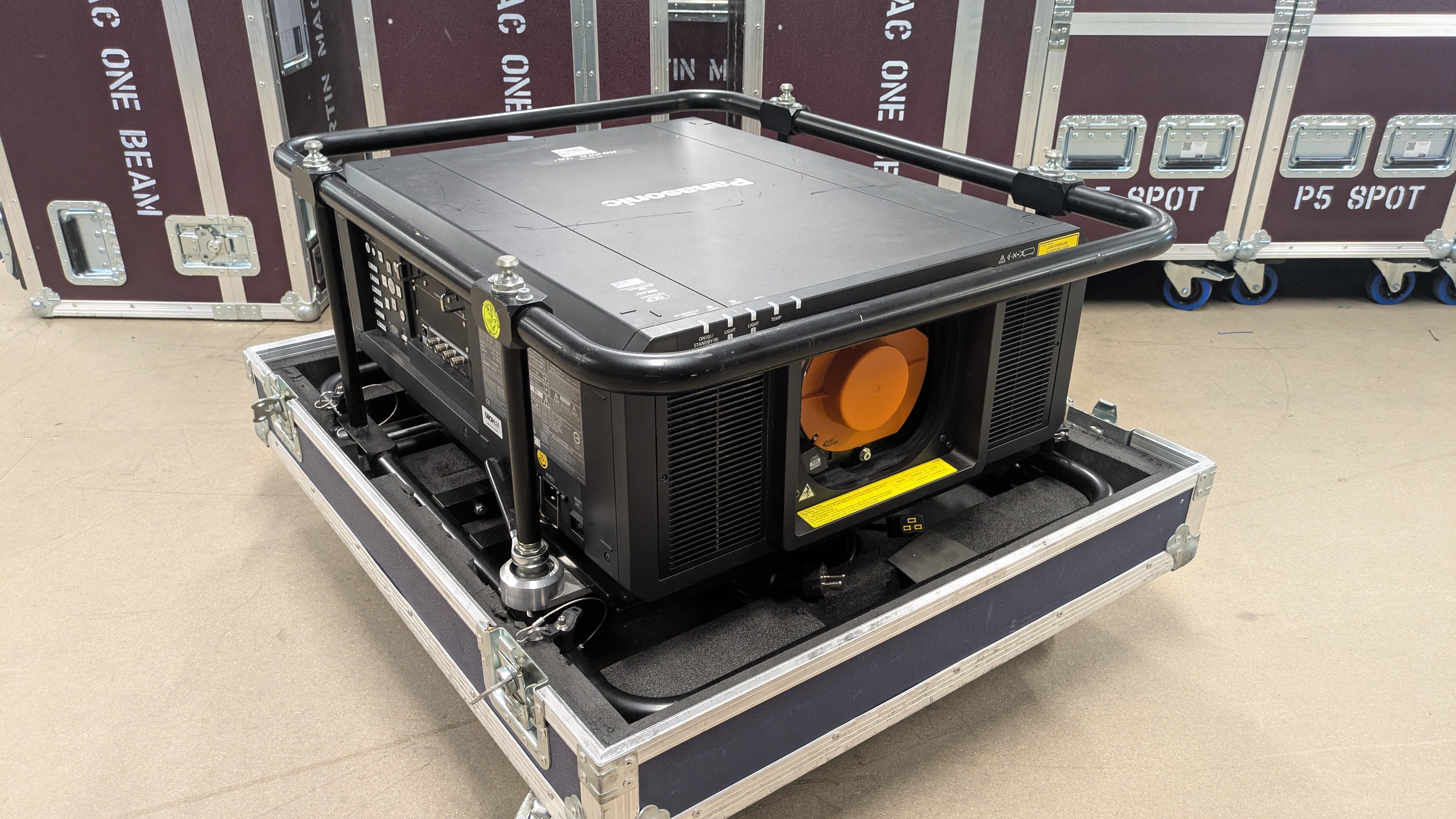 Panasonic RQ22k DLP Laser Projektor